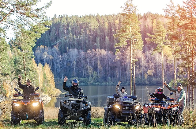 Тур на квадроциклах в Карелии.